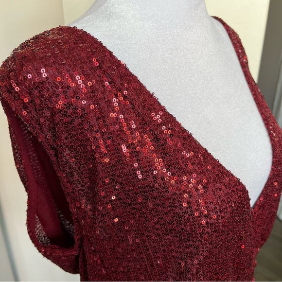 NWT. Lulus Evening of Wonder Burgundy Sequin Cowl Back Bodysuit - Picture 5 of 9